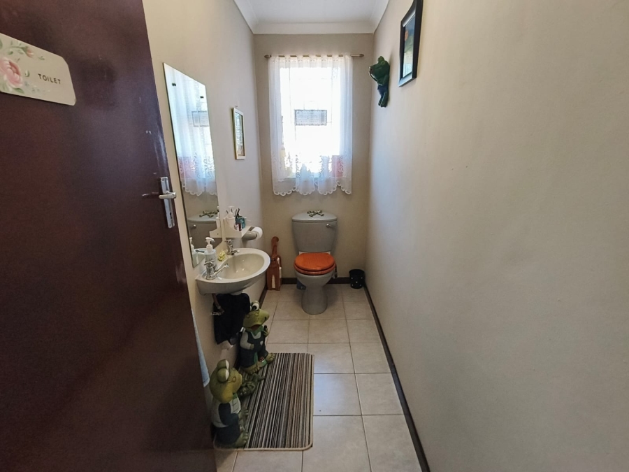 3 Bedroom Property for Sale in Mooinooi North West